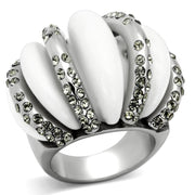 TK1011 - High polished (no plating) Stainless Steel Ring with Top Grade Crystal  in Black Diamond