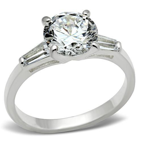 SS061 - Silver 925 Sterling Silver Ring with AAA Grade CZ  in Clear