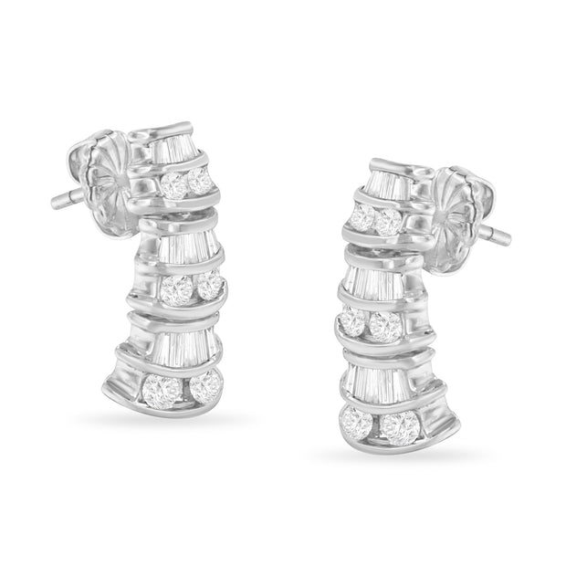 14K White Gold 7/8ct. TDW Round and Baguette-cut Diamond Earrings (H-I,SI2-I1)